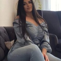 MadamoiselleChanel uit Noord-Holland